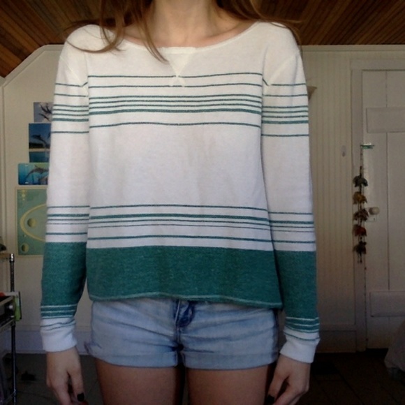 Striped Top - Picture 4 of 5